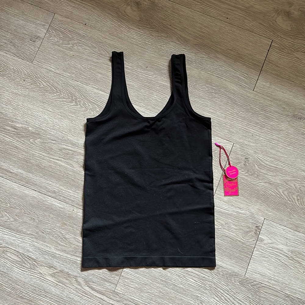 Candie’s Seamless Smoothing Tank Top